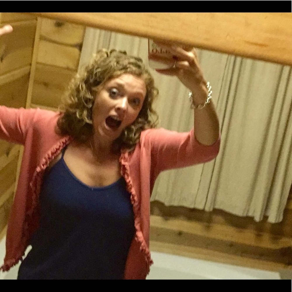 Meet your Posher, Kelly